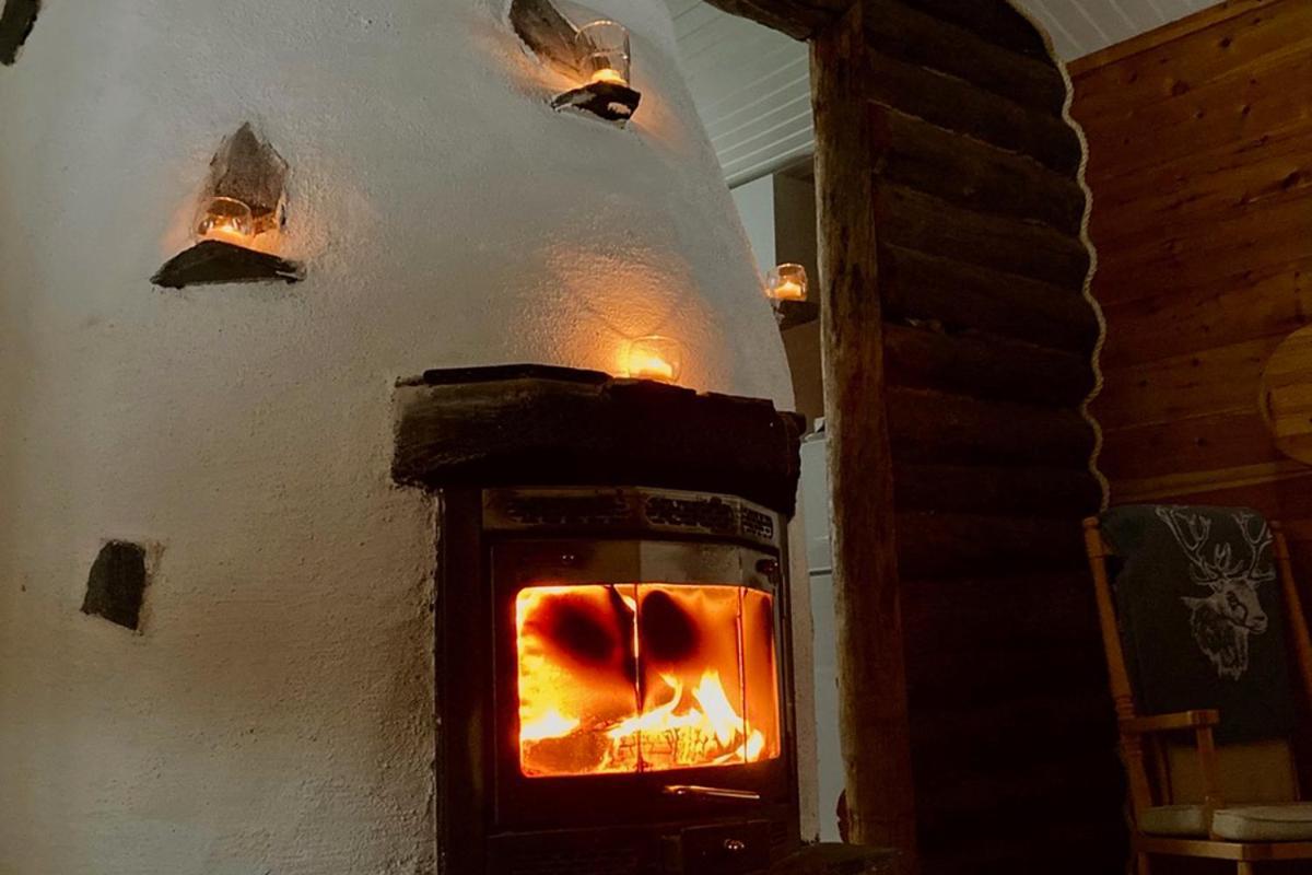 Kuukkeli Log Houses Aurora Cabin - Jaspis サーリセルカ エクステリア 写真